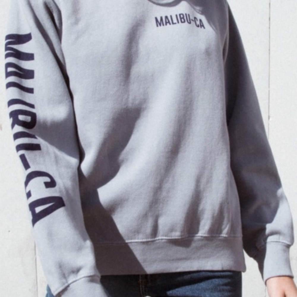 Brandy Melville Malibu-CA Crewneck Sweatshirt